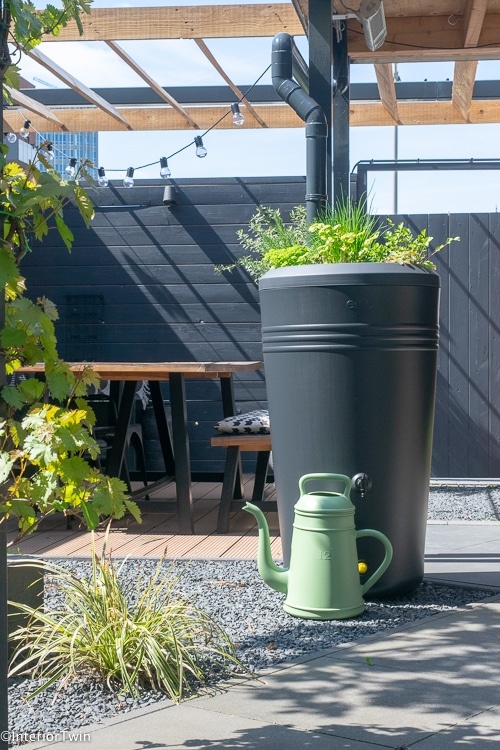 Regenton met plantenbak  230 liter antraciet